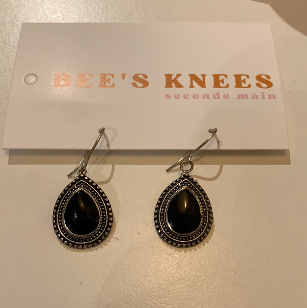 Black drop earring