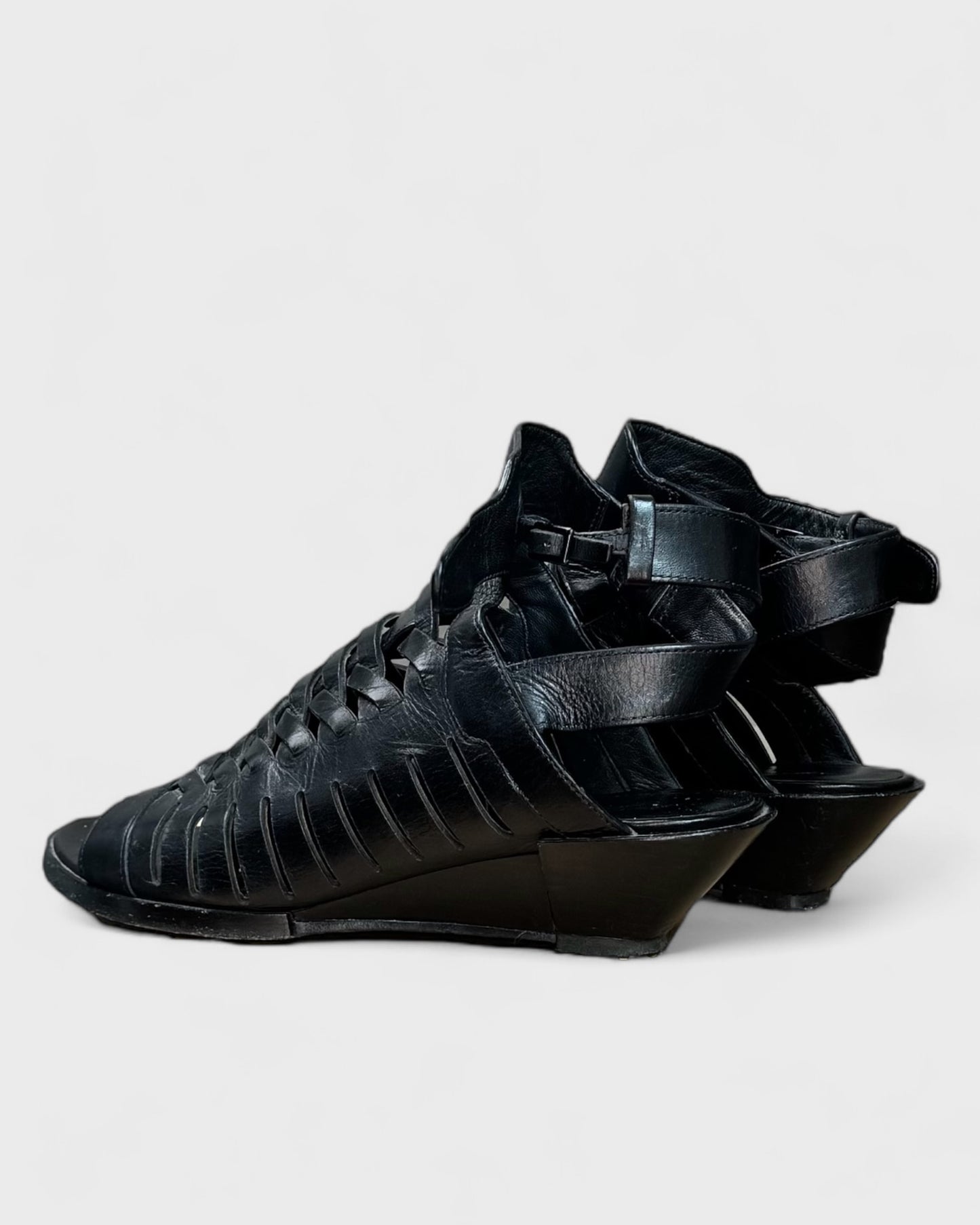 Leather sandals, 37 Alexander Wang