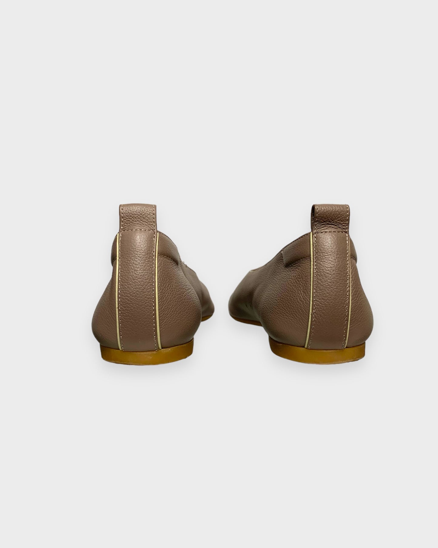 Everlane Taupe Ballerinas
