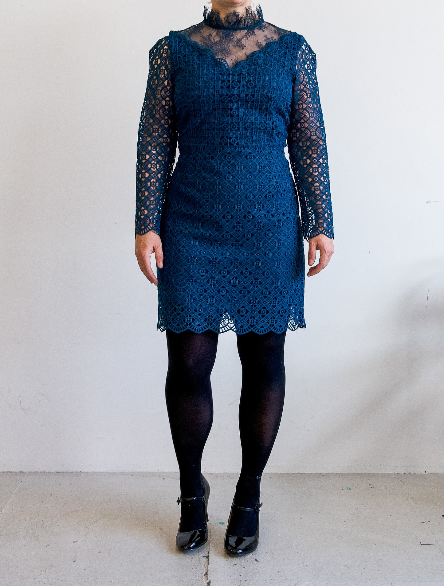 Robe dentelle Sandro