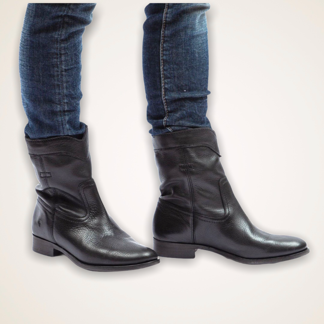 Cara Boot (7.5) The Frye Company (7.5)
