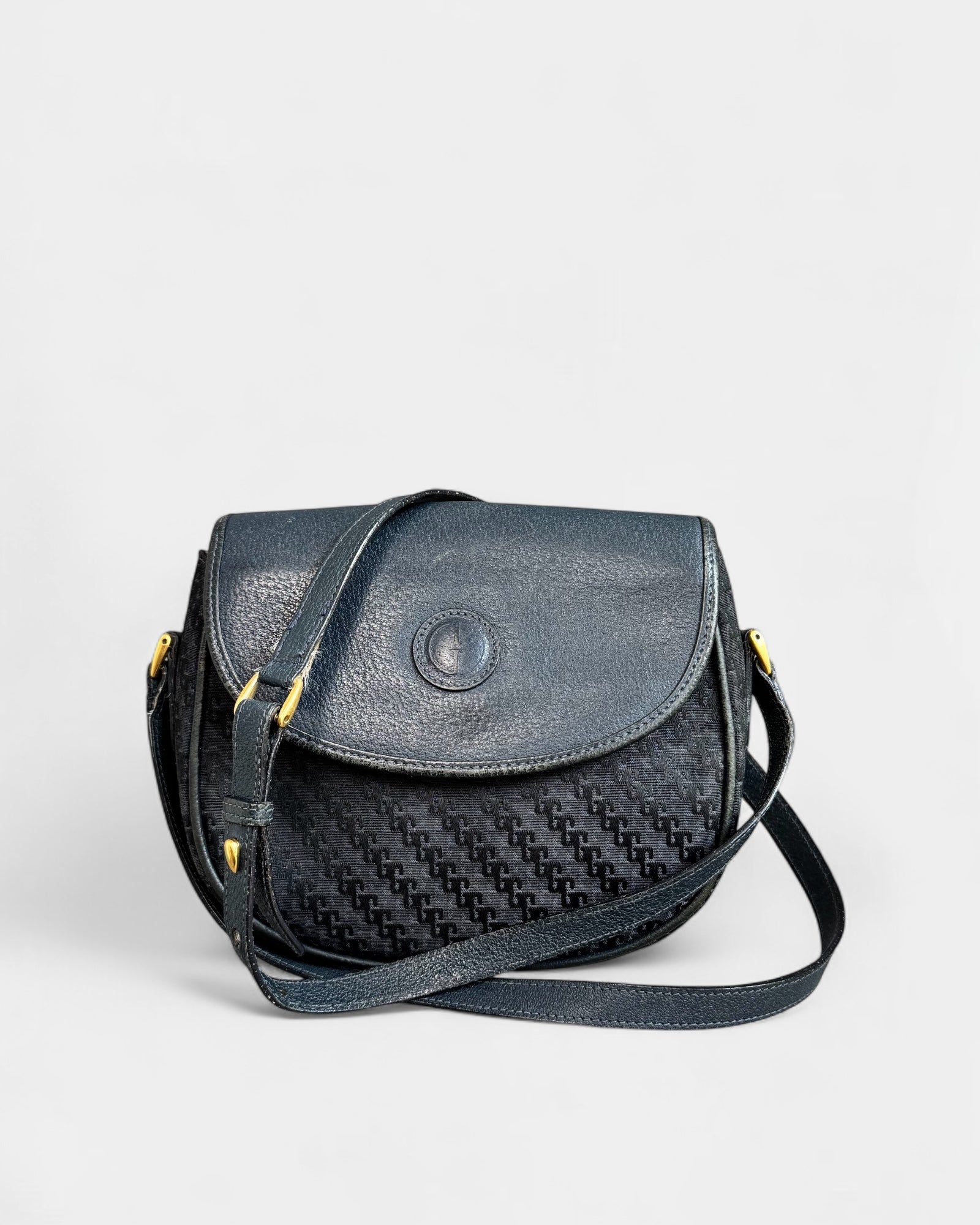 Vintage Gucci shoulder bag