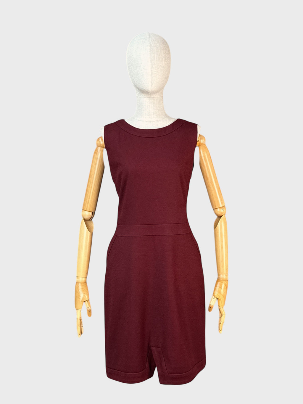 Judith &amp; Charles Red Dress, 10