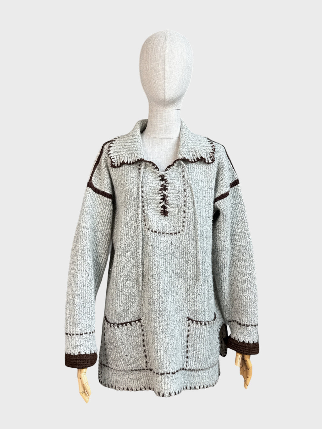 Knitted sweater with pockets, Grey brown Gold dream, L