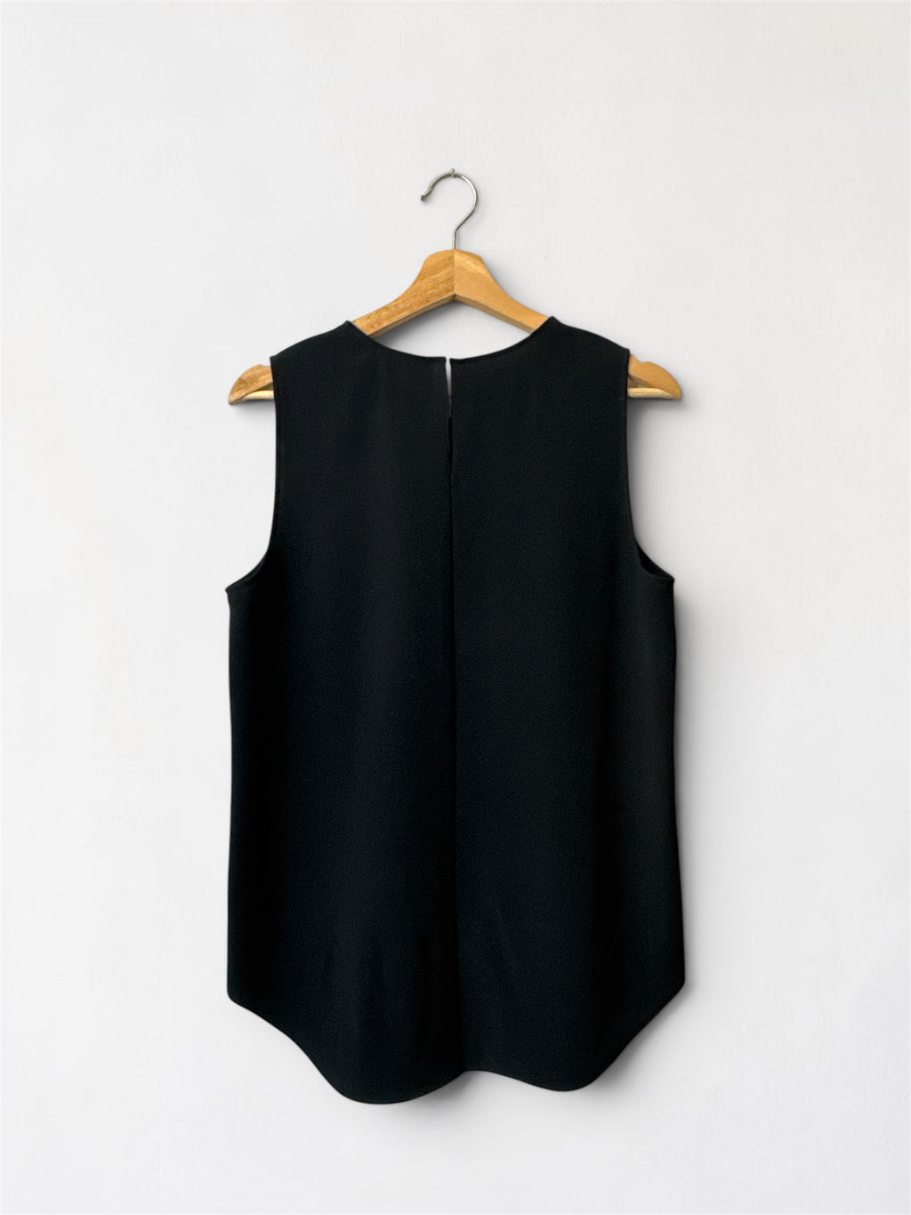 Black Straitjacket Theory
