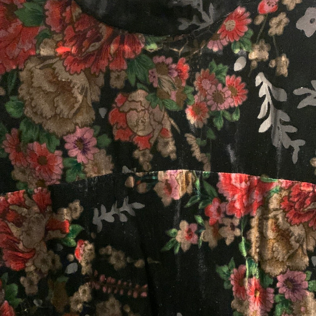 Robe velours fleurie Zara
