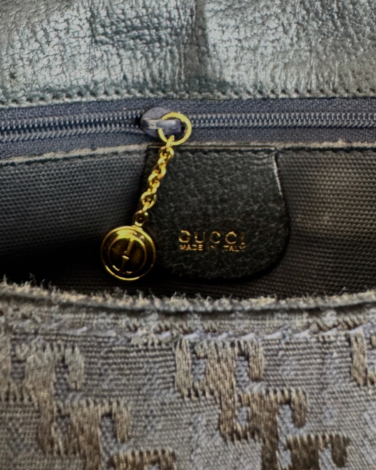 Vintage Gucci shoulder bag