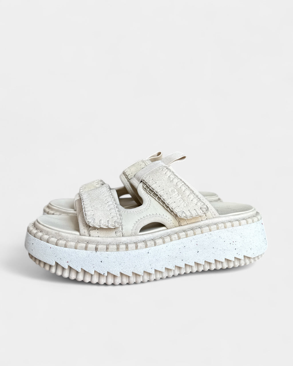 Chloé Lilli Beige leather sandals, 38