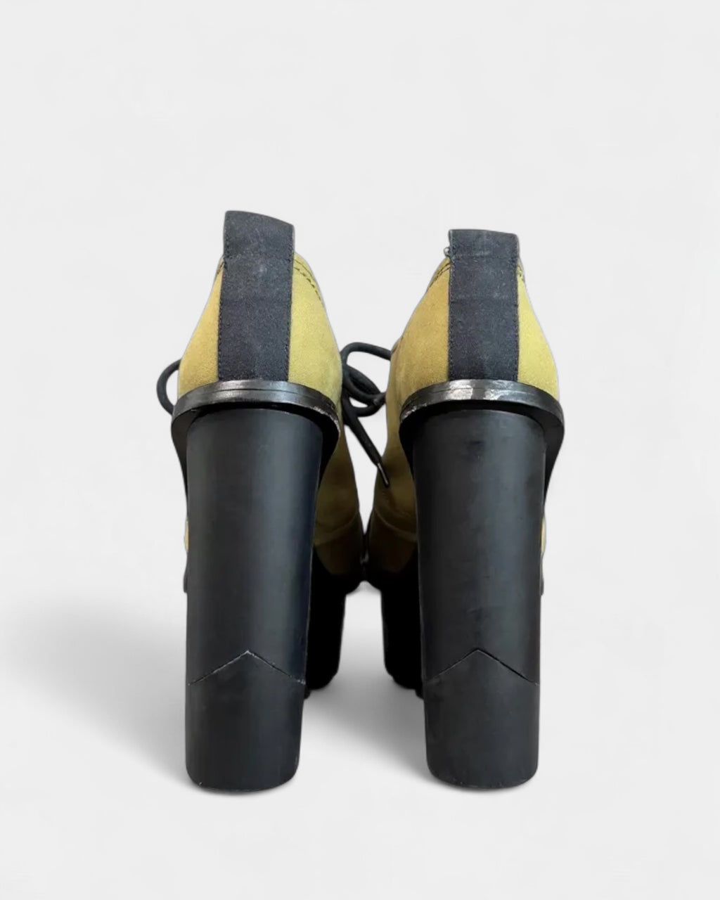 Hunter canvas platform derbies, 6