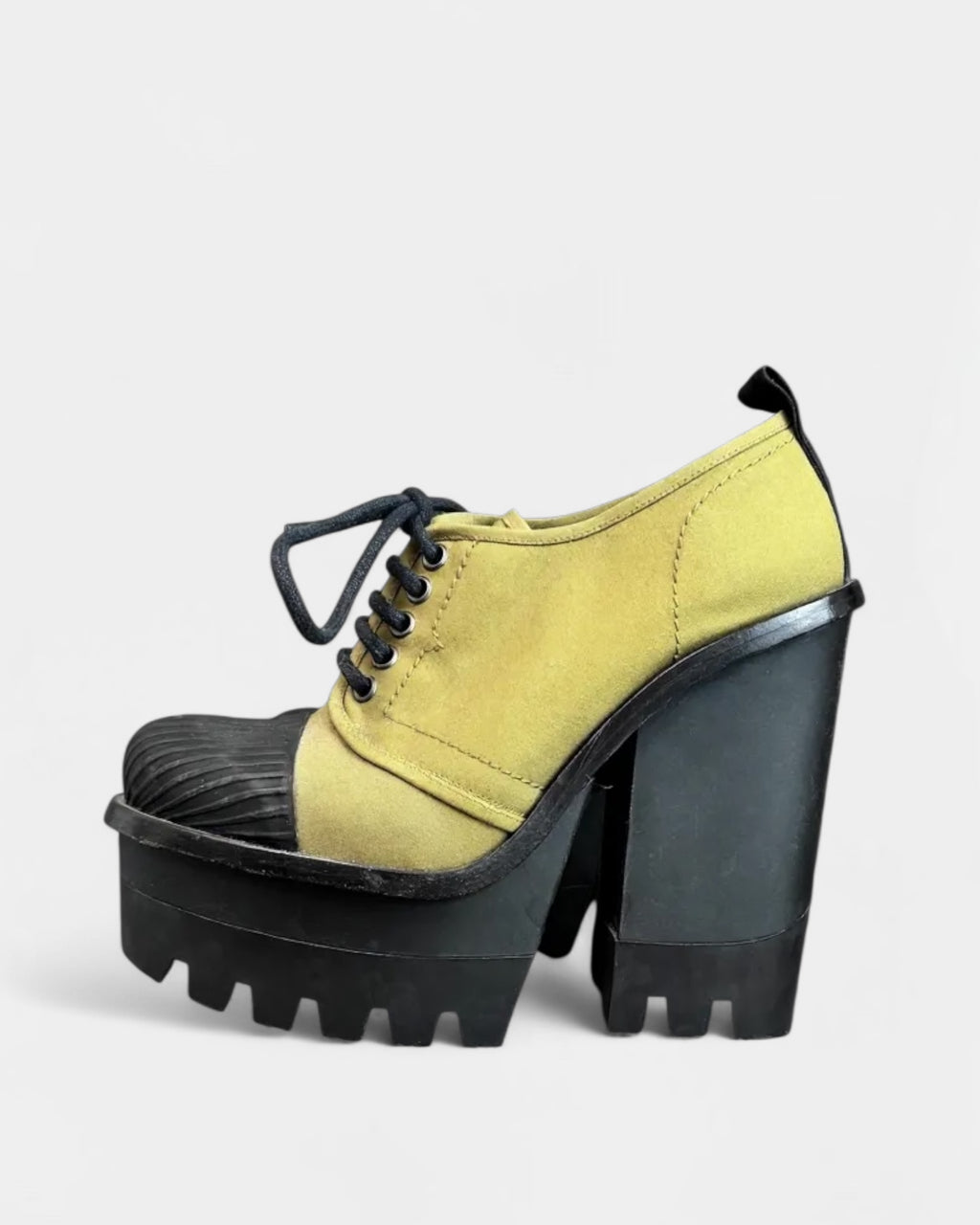 Hunter canvas platform derbies, 6