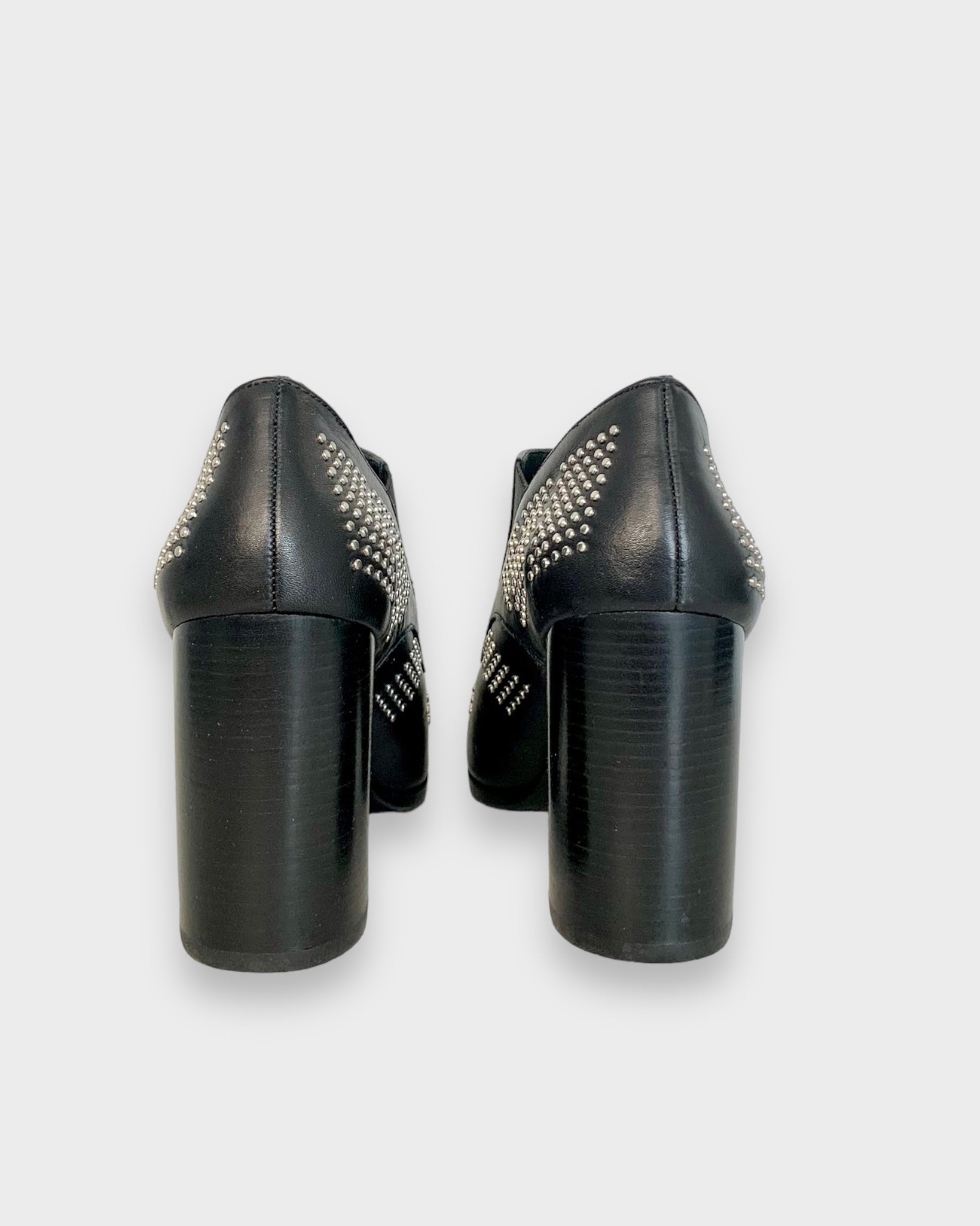 Studded shoes, See by Chloé, 39